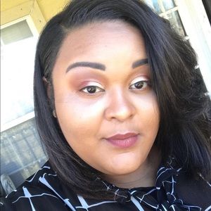 Meet your Posher, Jjasmine